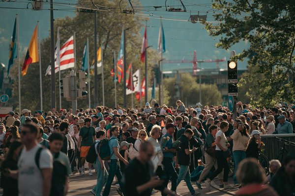 Plongée au cœur des thèmes de la solitude et de l'amitié dans l'univers des animés japonais